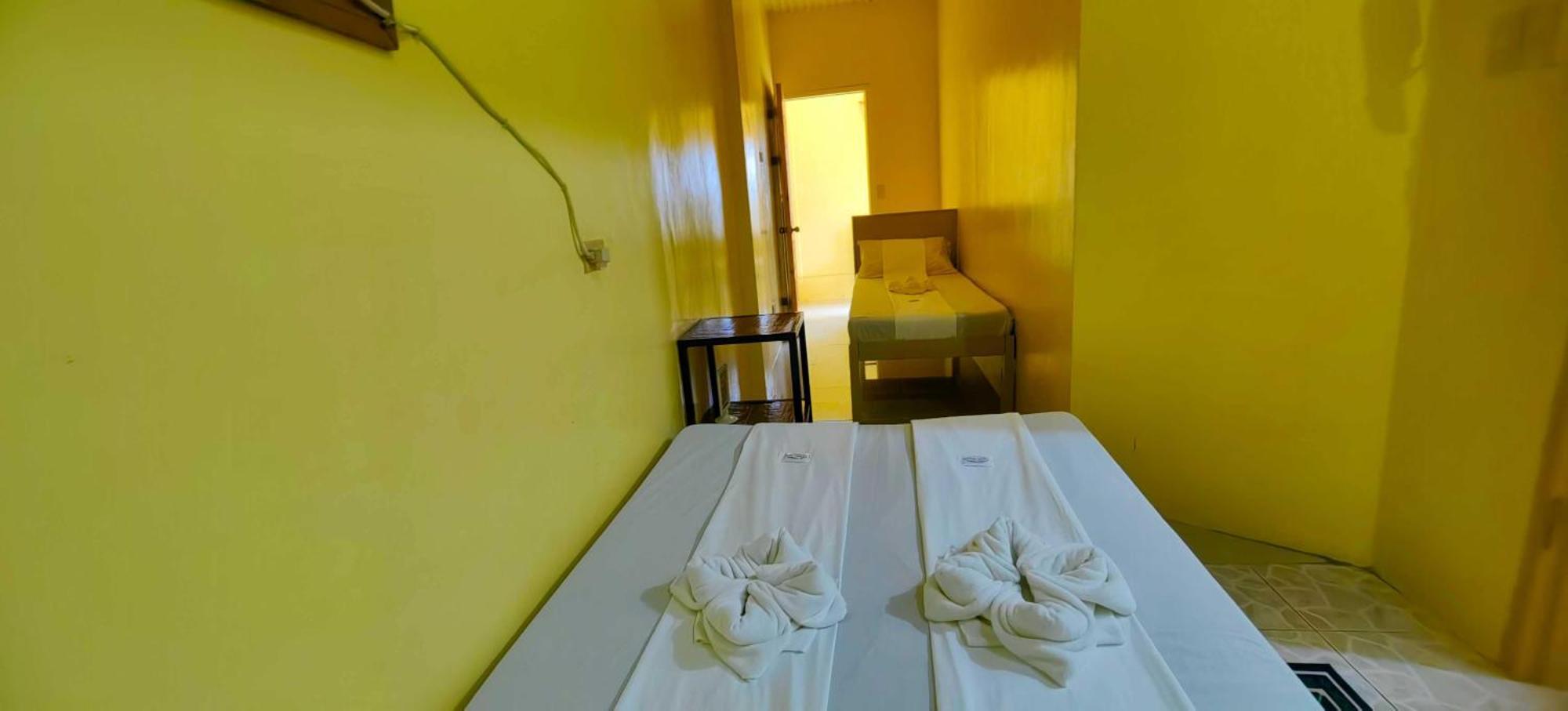 Las Residencias Bed And Breakfast Puerto Princesa Εξωτερικό φωτογραφία